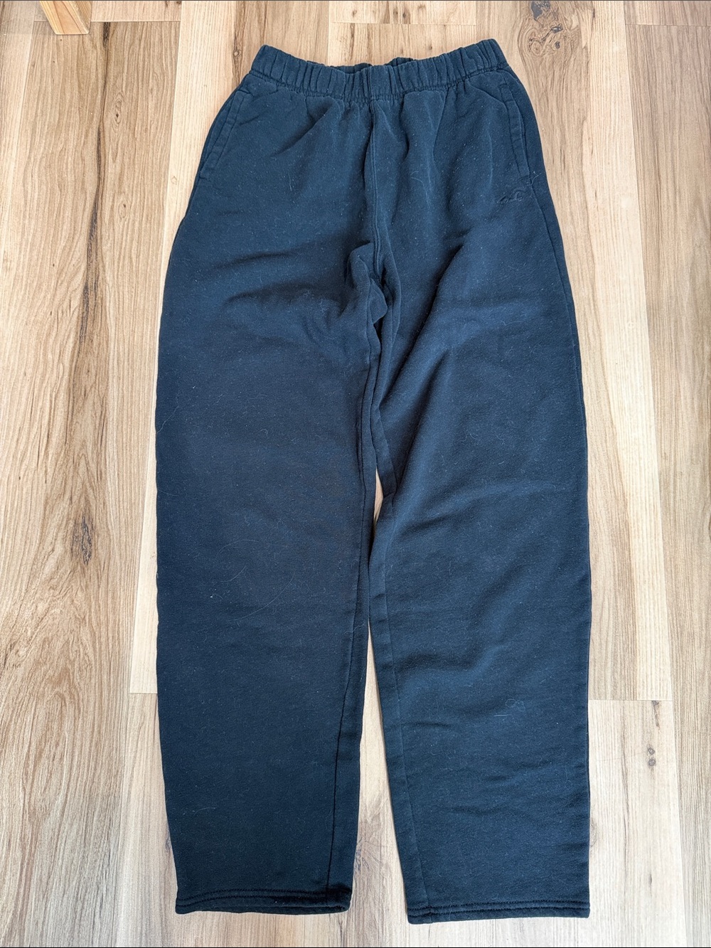 Hollister Men's Black Fleece Joggers with Elastic Waist